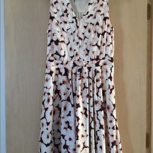 Banana Republic Brown and white dress